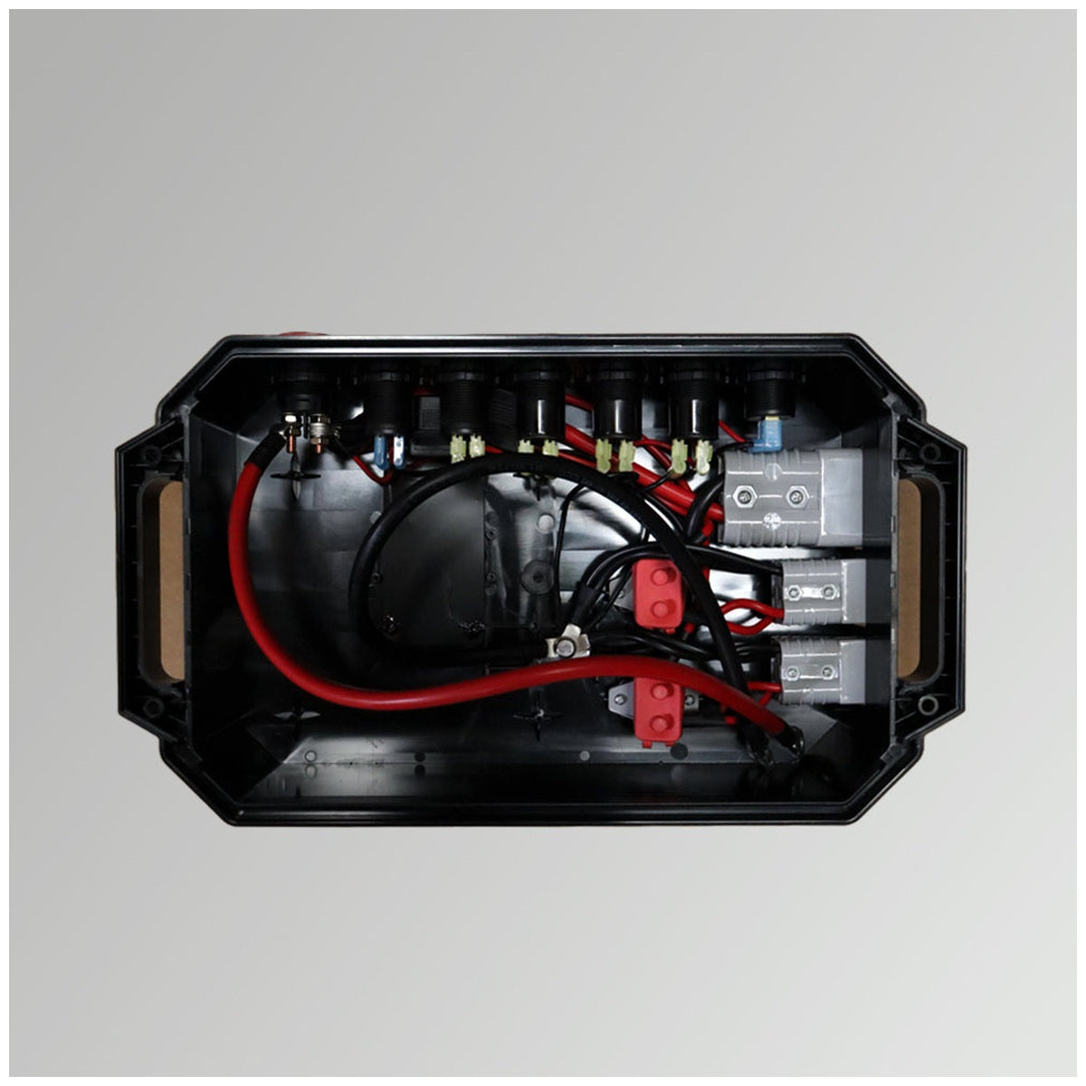 Exotronic - Qi-Enabled Heavy-Duty Battery Box