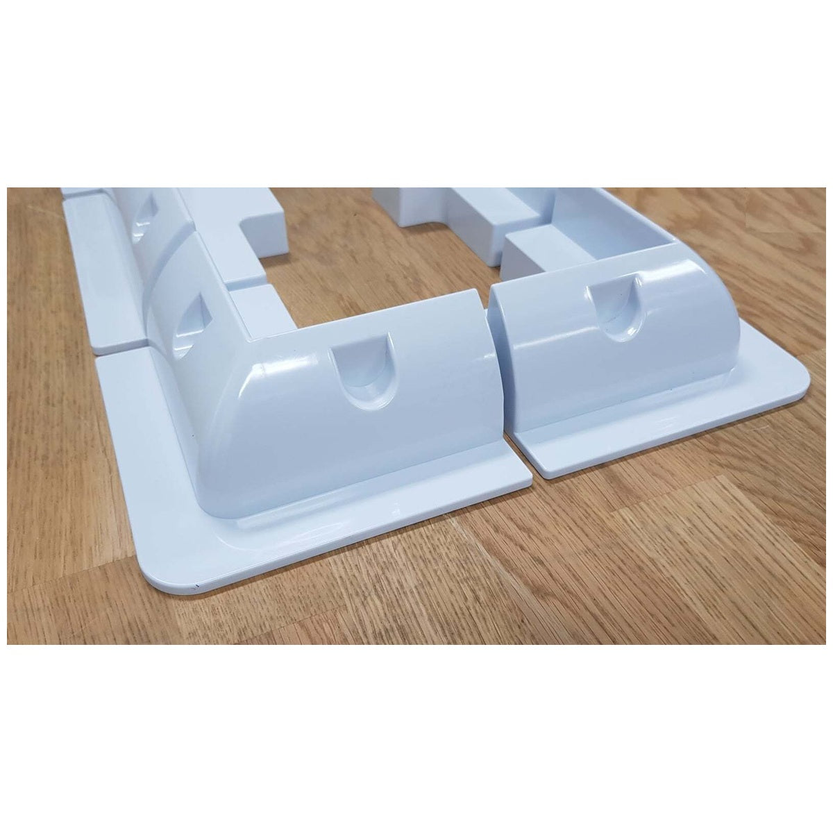 Exotronic - White Solar Panel ABS Plastic Corner plus Mid Brackets