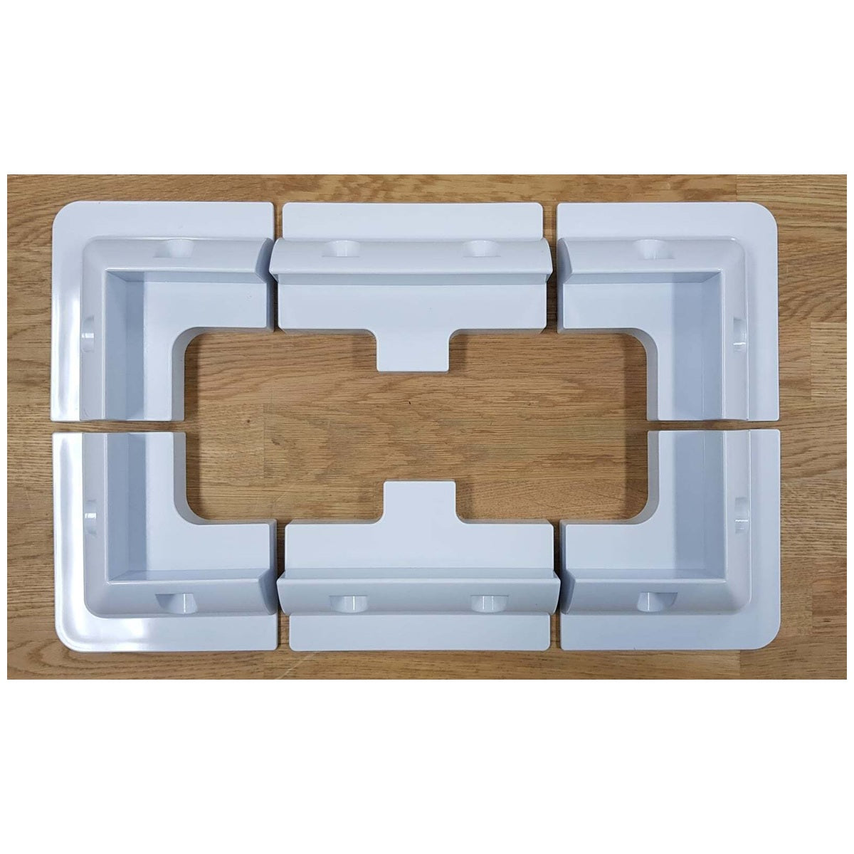 Exotronic - White Solar Panel ABS Plastic Corner plus Mid Brackets