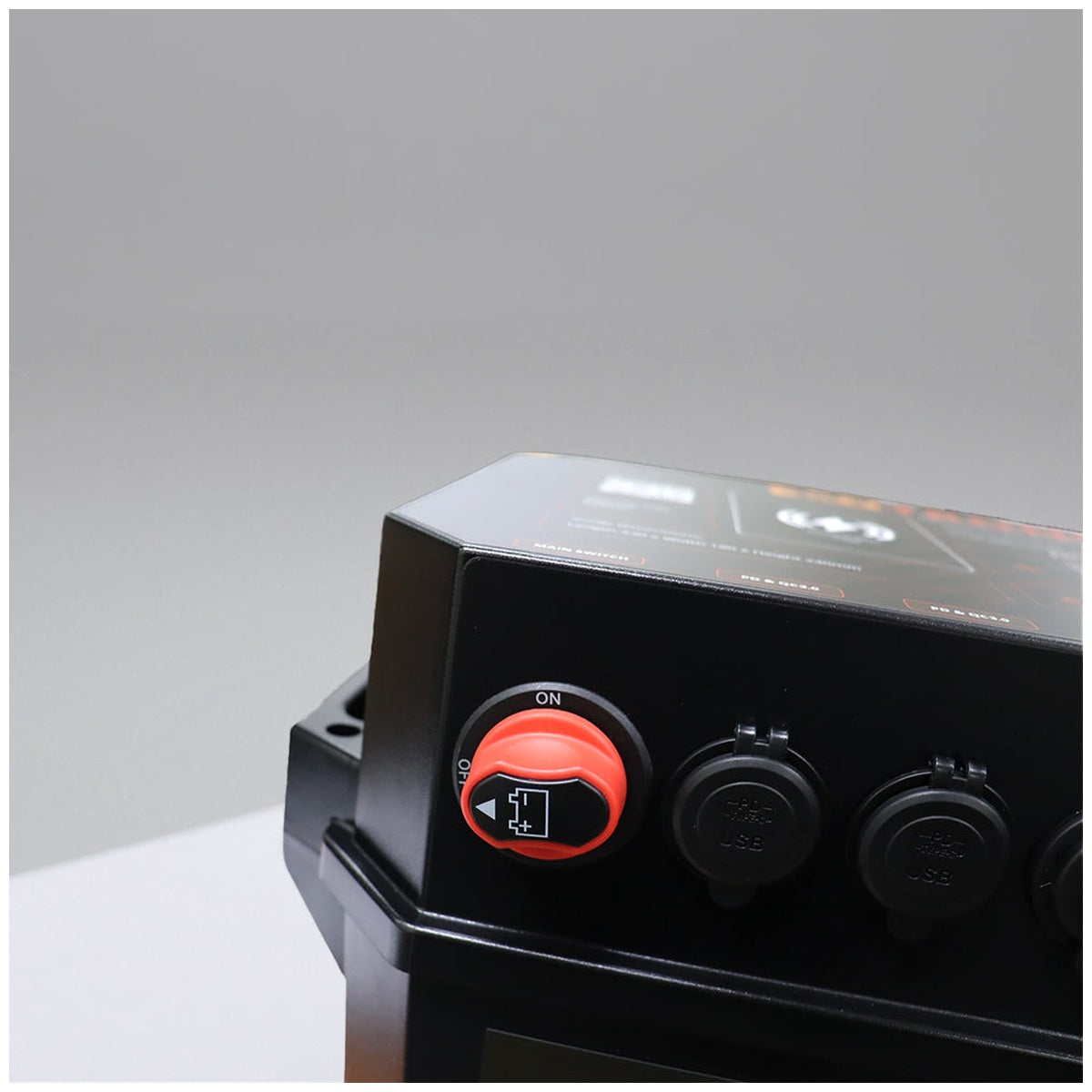 Exotronic/Victron - 12V - 180AH - Lithium Battery - SmartSolar + DC/DC + SmartShunt - Pre-Wired Battery Box