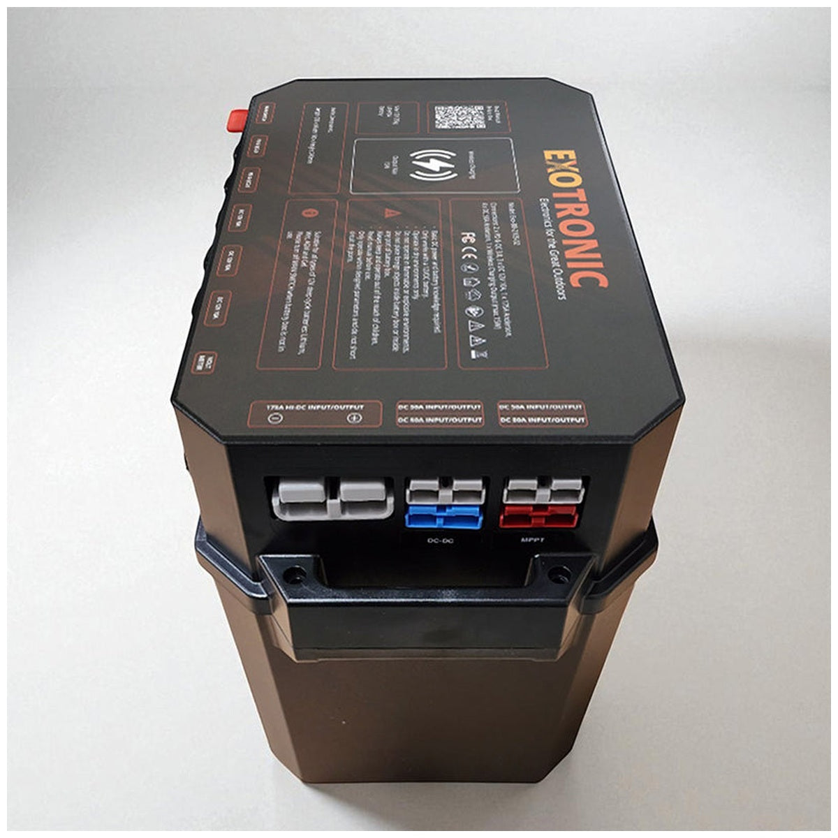 Exotronic/Victron - 12V - 180AH - Lithium Battery - SmartSolar + DC/DC + SmartShunt - Pre-Wired Battery Box