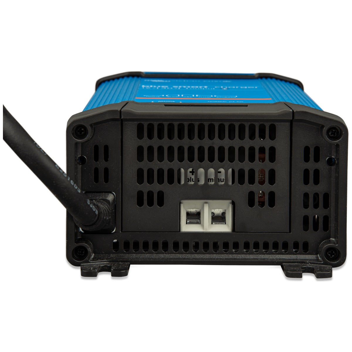Victron Energy - 12V - BlueSmart - 12/20A - BlueSmart - IP22 - Battery Charger