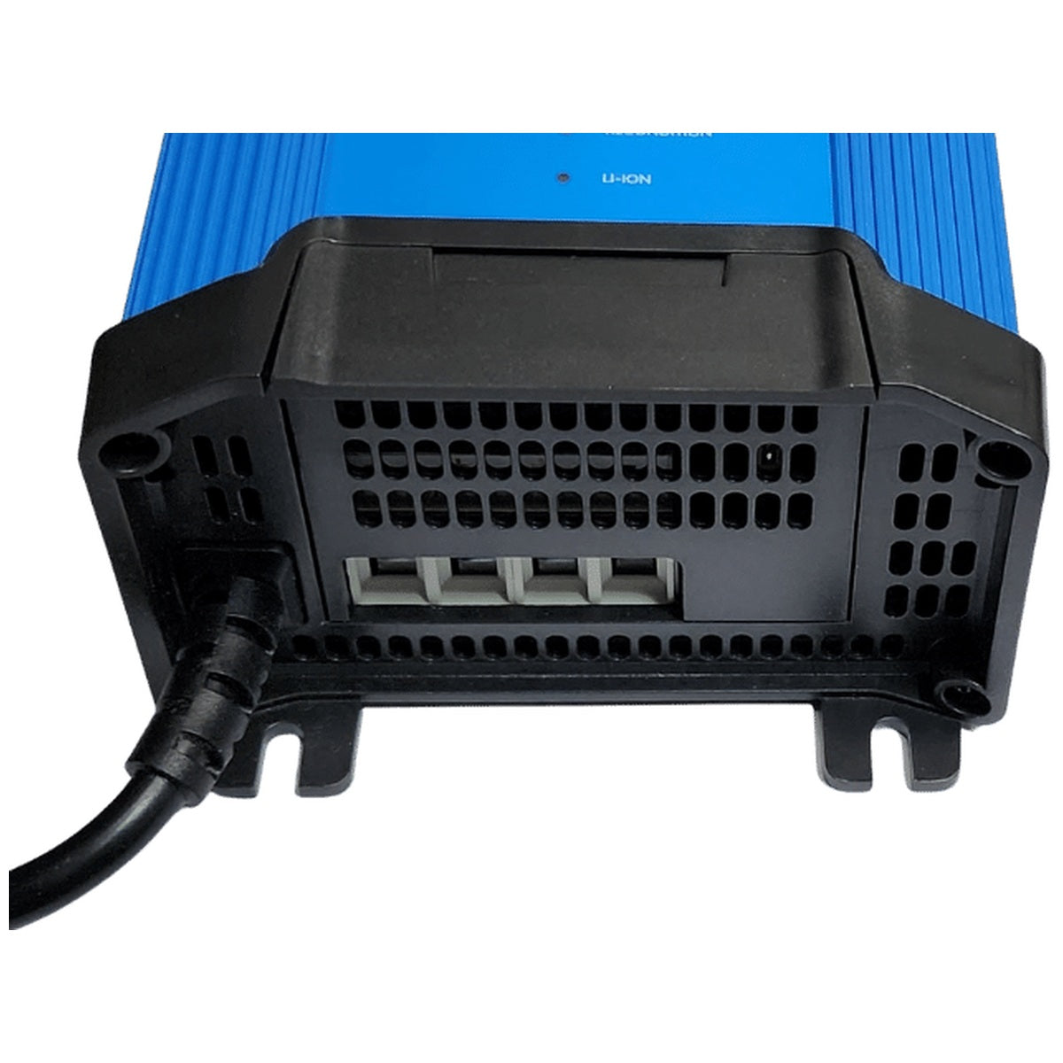 Victron Energy - 12V - BlueSmart - 12/20A (3) - BlueSmart - IP22 - Battery Charger