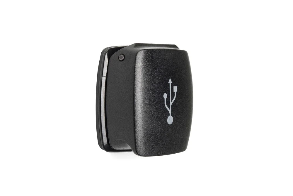 Scanstrut - 12/24V - Flip Pro - USB-A & USB-C Socket