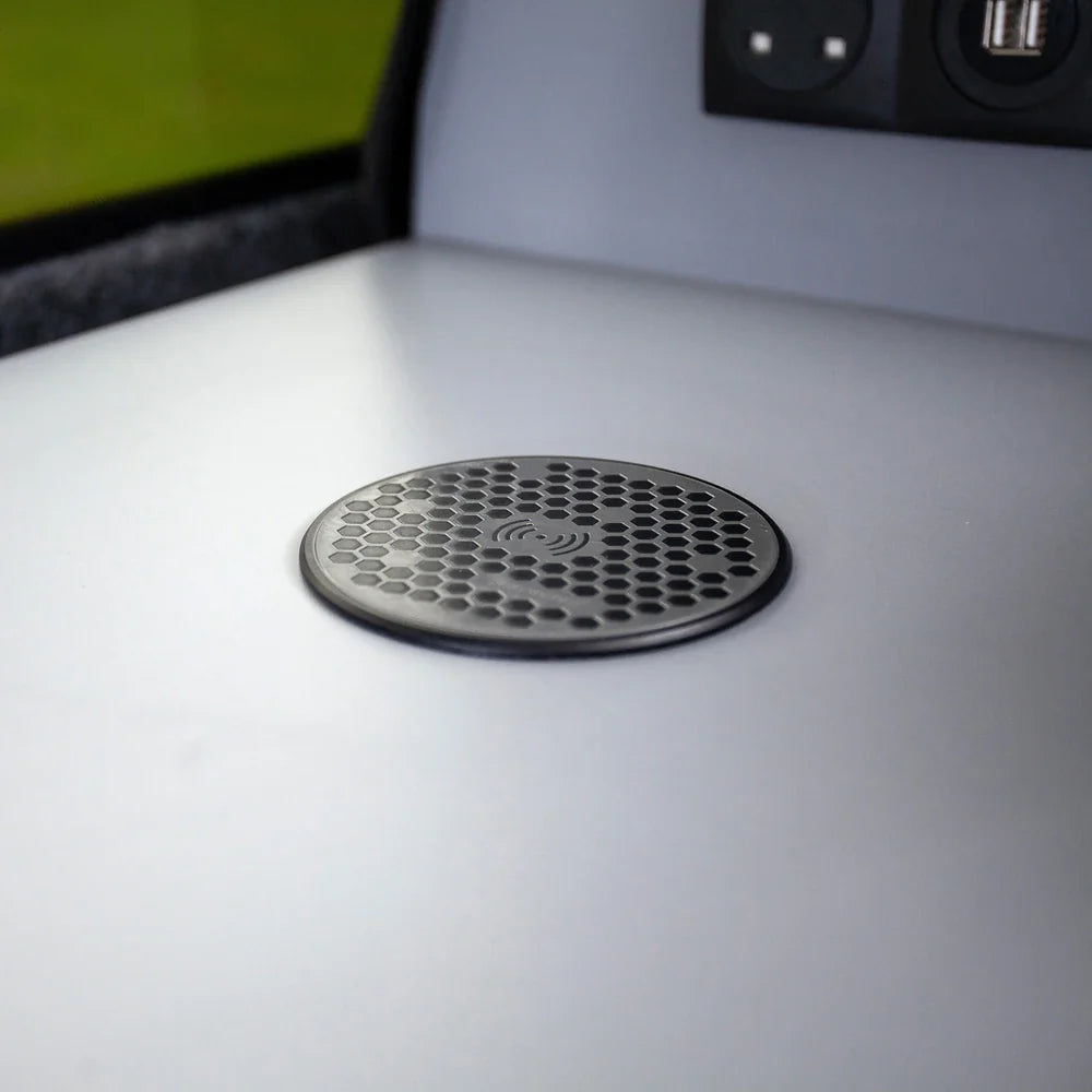 Scanstrut - 12/24V - 10W - ROKK Wireless Surface Charger