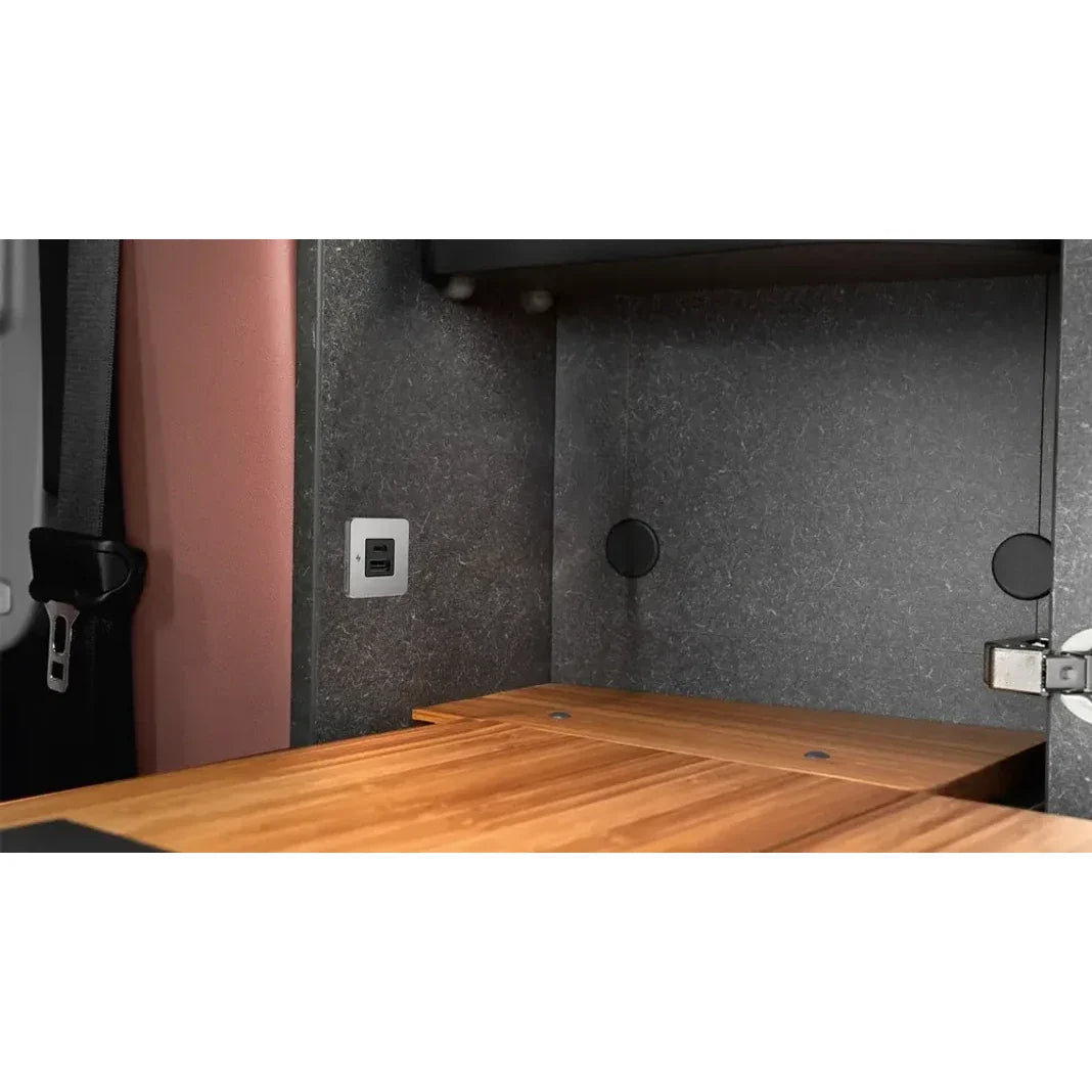 Scanstrut - 12/24V - TILE - USB-A & USB-C Socket - Brushed Stainless
